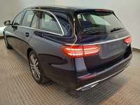 Pogled straga lijevo