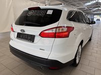 Vaizdas iš galo dešinės