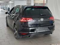 Vaizdas iš galo kairės