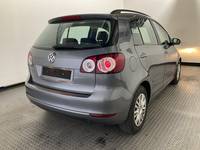 Vue de l’arrière droit