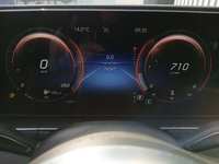 Pohled na přístrojovou desku