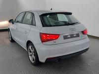 Aanzicht achter links