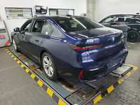 Widok z tyłu po stronie lewej