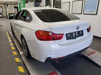 Widok z tyłu po stronie lewej