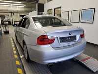 Widok z tyłu po stronie lewej