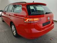 Vue de l’arrière gauche