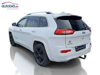 Pogled od pozadi levo