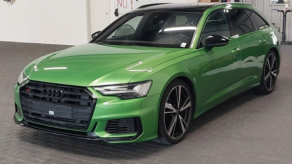 Náhled zpředu zleva