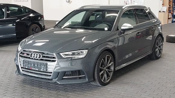 Náhled zpředu zleva