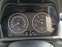 Pogled na kombinirani instrument