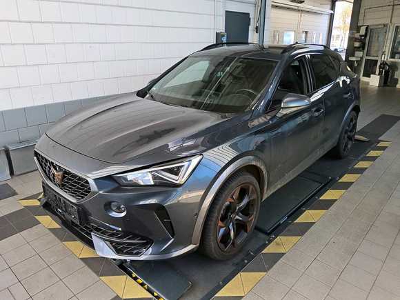 Widok z przodu po stronie lewej