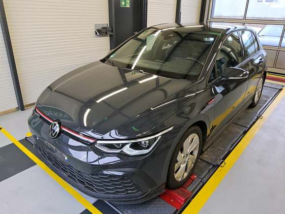 Widok z przodu po stronie lewej