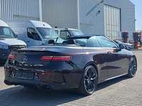 Aanzicht achter rechts