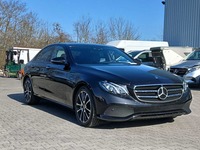 Vaizdas iš priekio dešinės