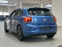 Vaizdas iš galo kairės