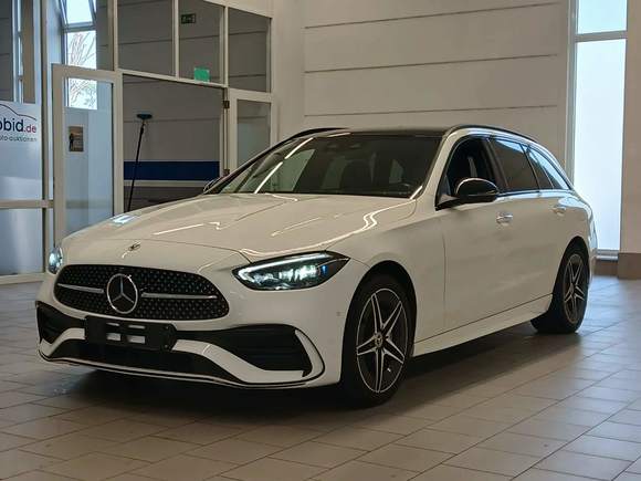 Vaizdas iš priekio kairės