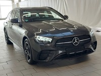 Vaizdas iš priekio dešinės