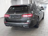 Vaizdas iš galo dešinės