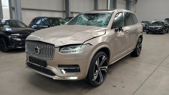 Vue de l’avant gauche