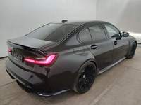 Vue de l’arrière droit