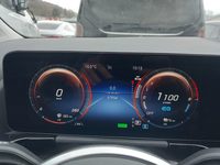 Pohled na přístrojovou desku