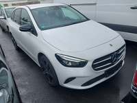 Náhled zpředu zprava