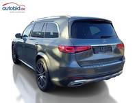 Вид сзади слева