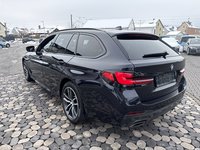 Vaizdas iš galo kairės