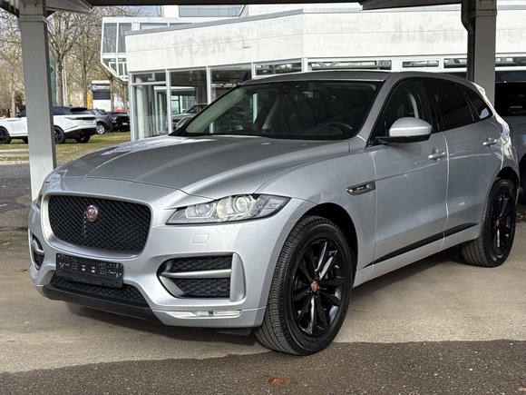 Vaizdas iš priekio kairės