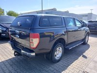 Pogled od pozadi desno