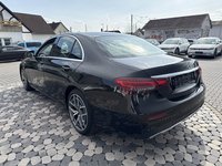 Vaizdas iš galo kairės