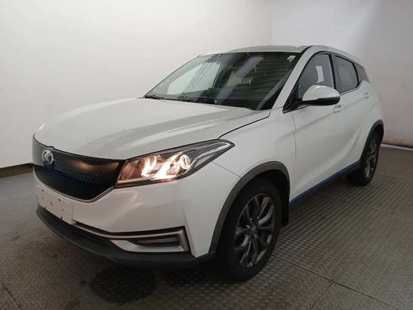 Náhled zpředu zleva