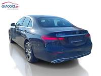 Вид сзади слева