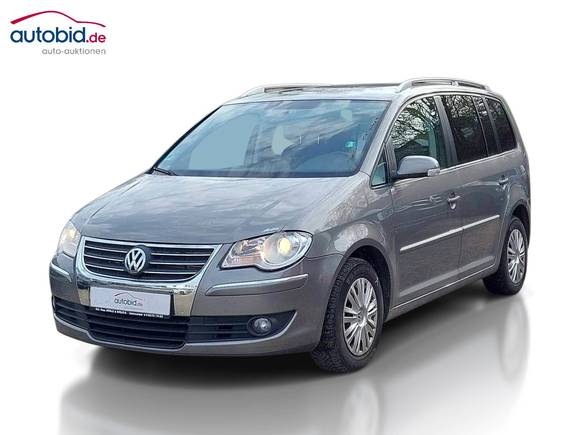 Náhled zpředu zleva