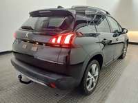 Aanzicht achter rechts