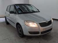 Náhled zpředu zprava