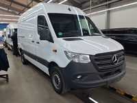 Náhled zpředu zprava