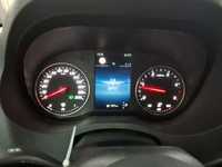 Pohled na přístrojovou desku