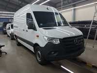 Náhled zpředu zprava