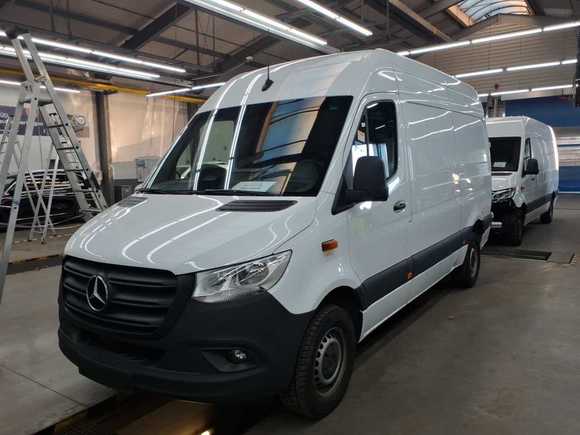 Náhled zpředu zleva