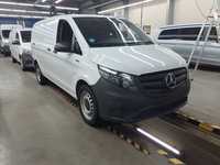 Náhled zpředu zprava