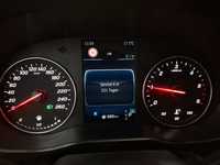 Pohled na přístrojovou desku