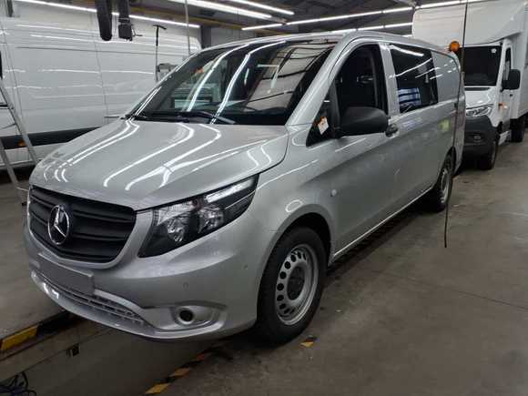 Náhled zpředu zleva