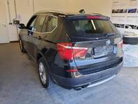 Вид сзади слева