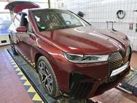 Pogled desno spredaj