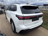 Vaizdas iš galo kairės