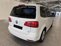 Vaizdas iš galo dešinės