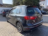 Vaizdas iš galo kairės