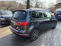 Vaizdas iš galo dešinės