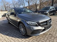 Vaizdas iš priekio dešinės